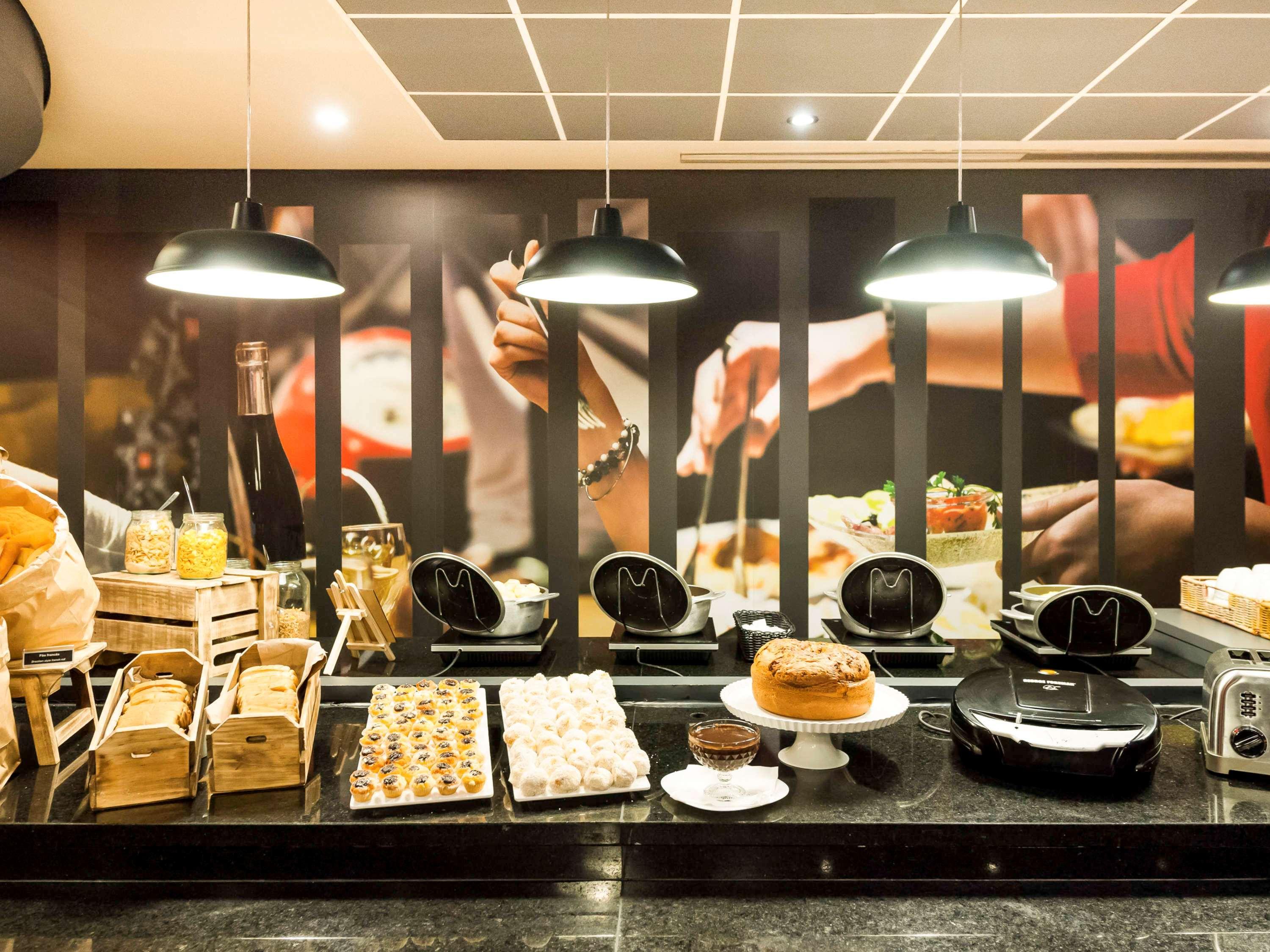 坎皮纳斯宜必思酒店 外观 照片